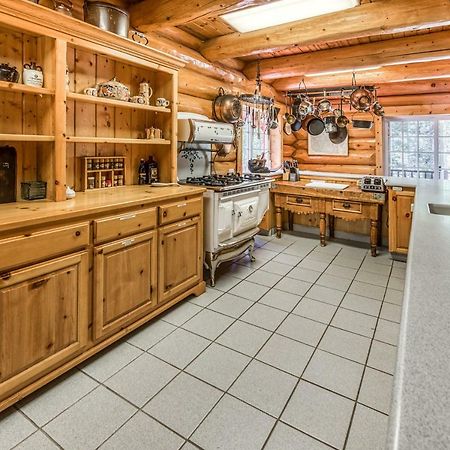Vienna Villa - 3 Bed 3 Bath Vacation Home In شيفير ليك المظهر الخارجي الصورة